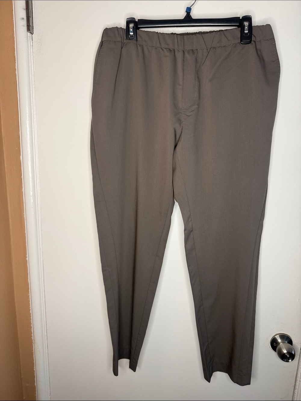 Men's stretch pull up Dress Pants